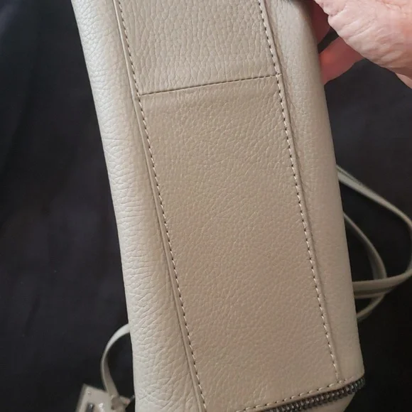 BOTKIER HTF Rare Skull and Crossbones Tote - Picture 7 of 14